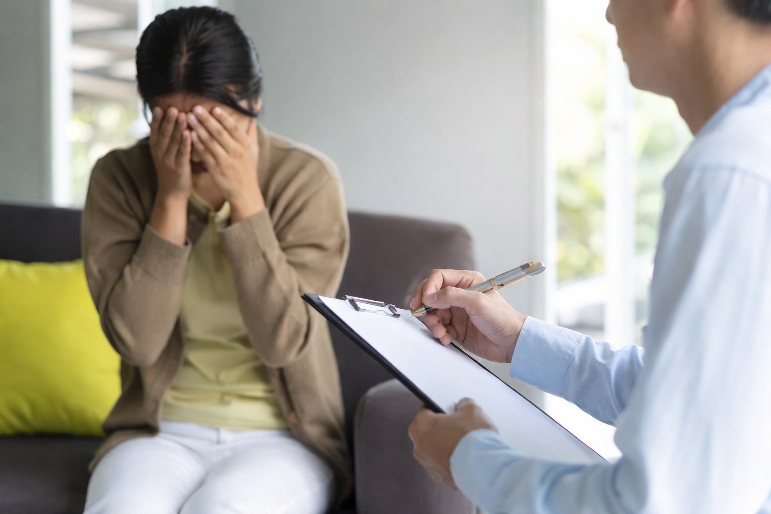 Psychosomatic disorder treatment counselling session